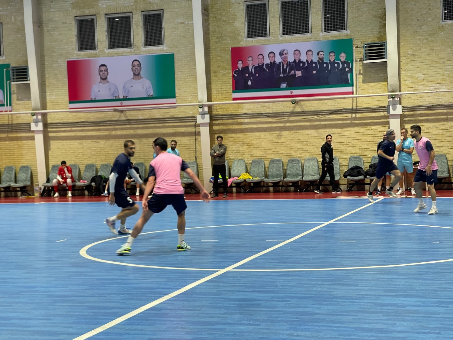 تمرین تیم ملی فوتسال با حضور کاپیتان نقابدار