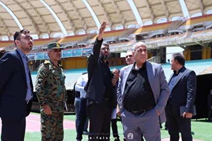 بازدید دبیر سازمان لیگ و مسئول لیگ برتر از ورزشگاه نقش جهان