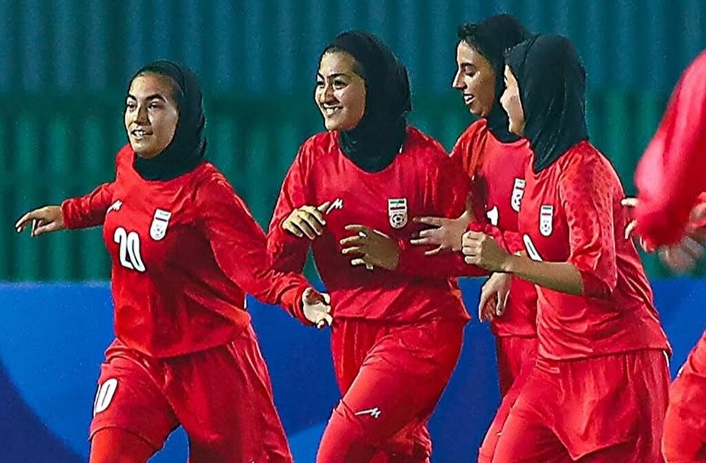پیروزی ارزشمند ایران مقابل عربستان پیروزی ارزشمند ایران مقابل عربستان