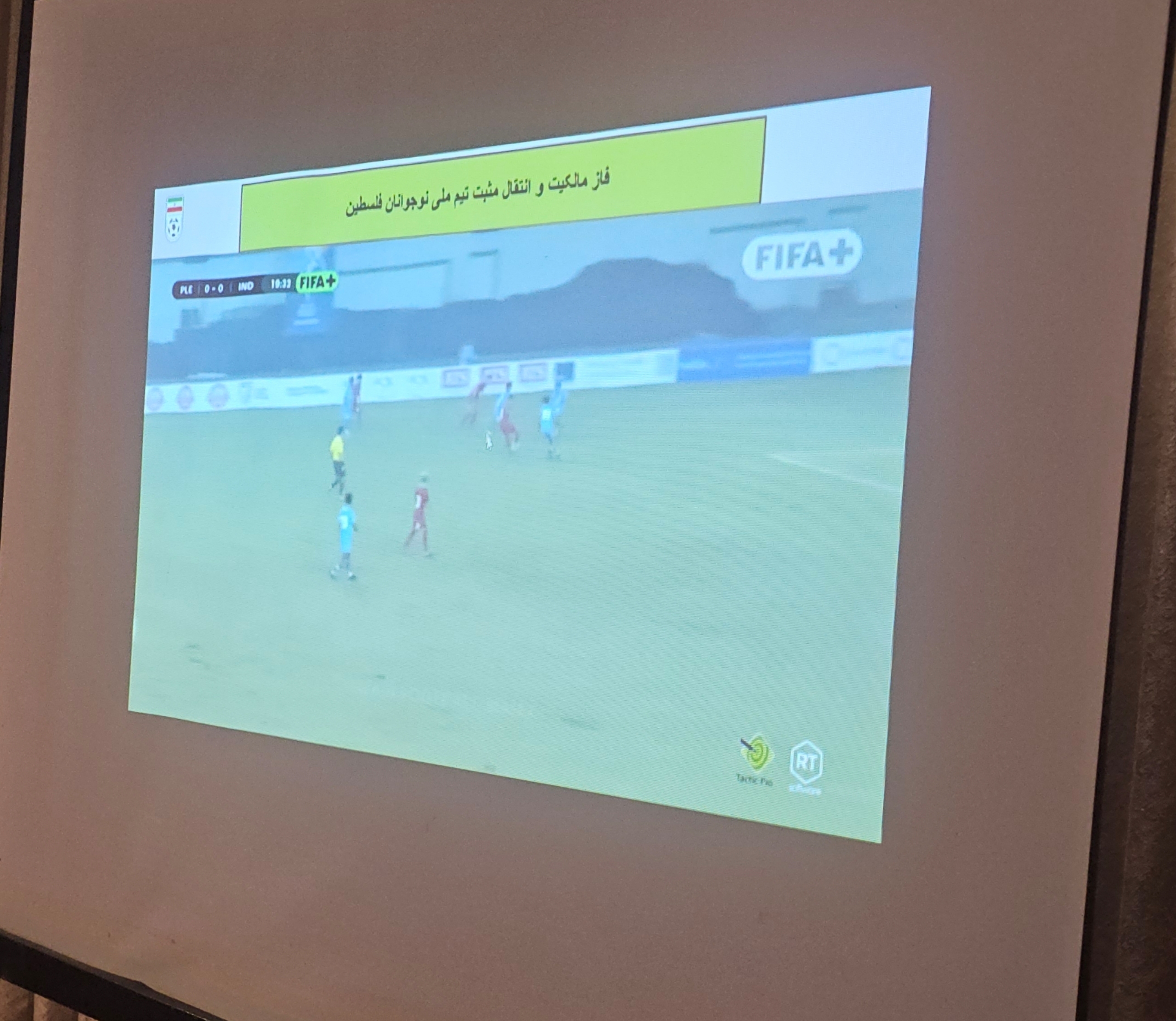 تمام توجه نوجوانان ایران به فلسطین معطوف شد تمام توجه نوجوانان ایران به فلسطین معطوف شد