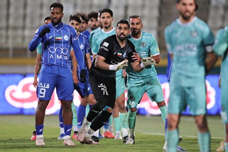 گزارش تصویری/ دیدار تیم‌های پیکان و استقلال تهران